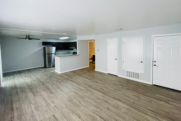 service-section-image-1